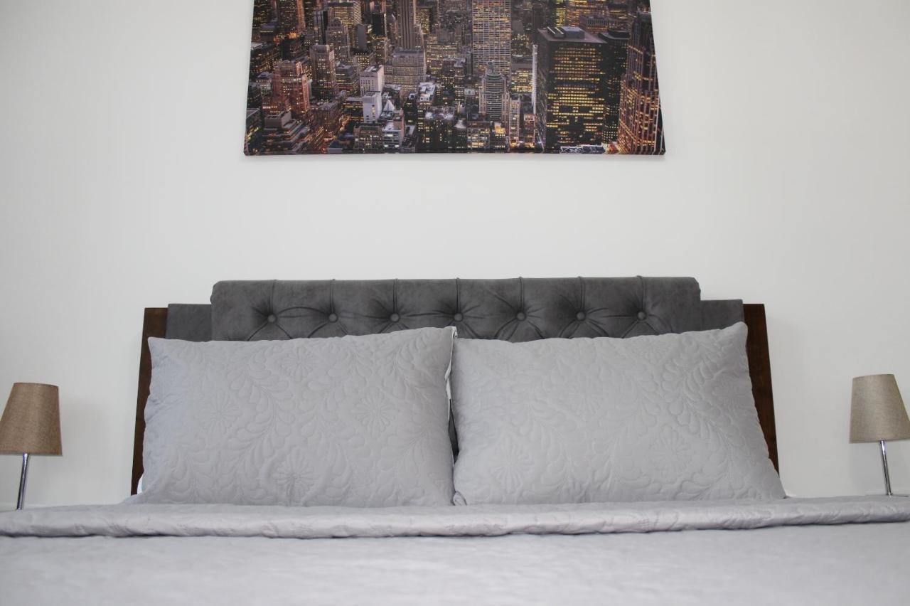 Luxury City Center Apartment - Bucharest Railways Station エクステリア 写真